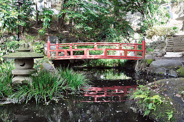 心岩寺の湧水